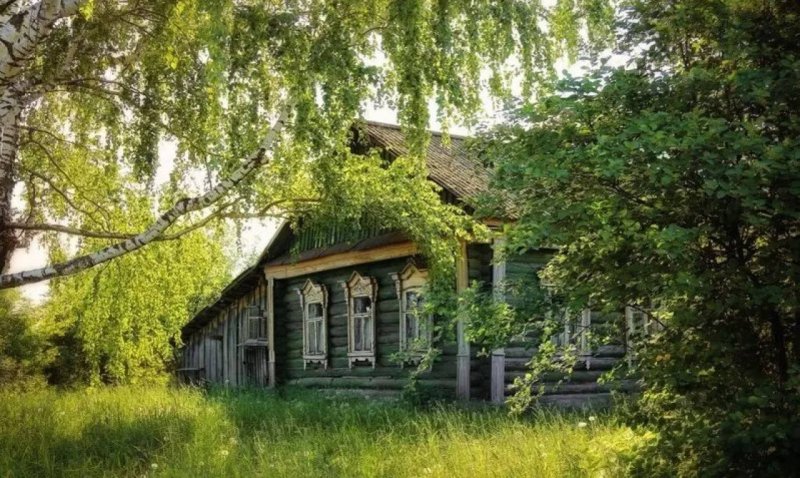 Деревня деревня старый домик