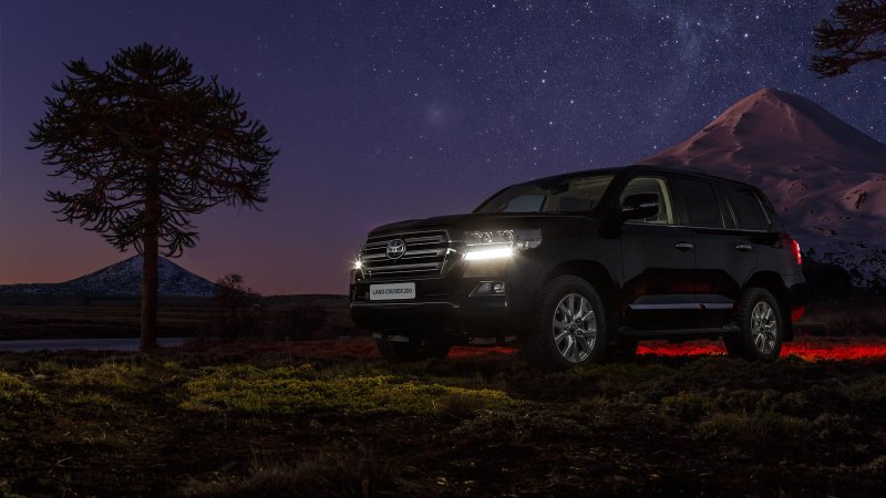 Ленд Крузер 200 2017