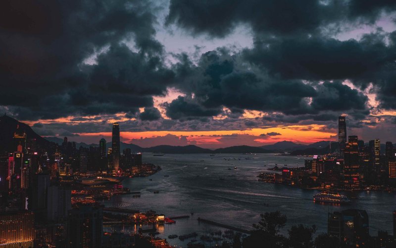 Ночной город закат