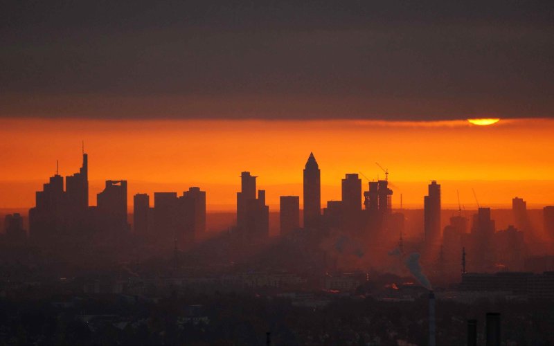 Закат в городе