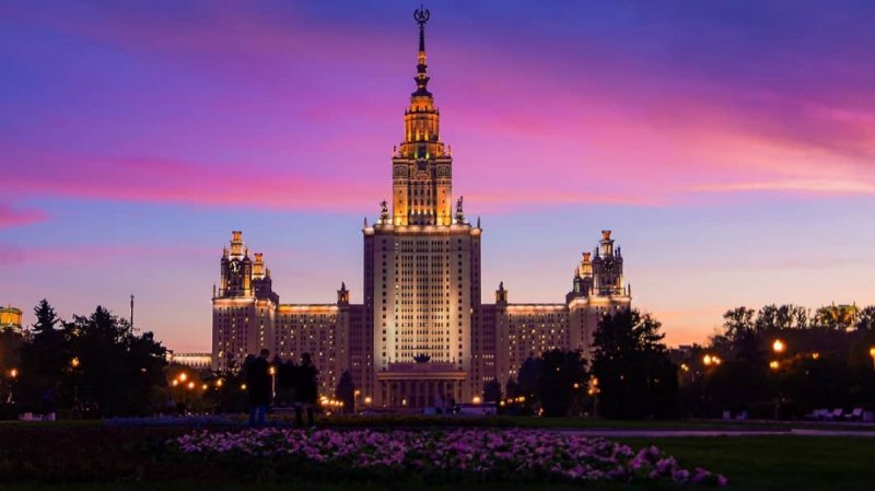 Москва МГУ вечер