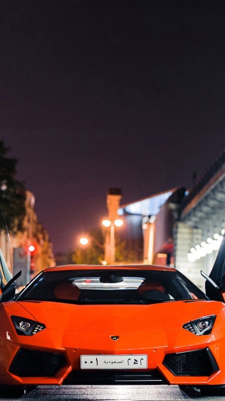 Lamborghini Aventador 2018 оранжевый