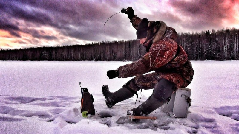 Фотосессия зимней рыбалки