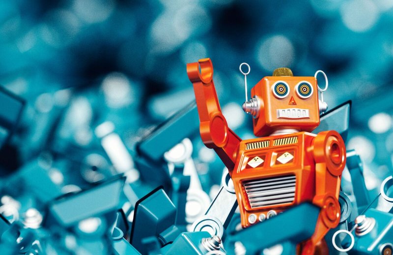 Красивый робот