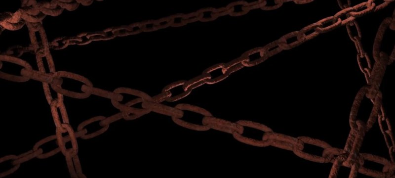 Цепи на темном фоне