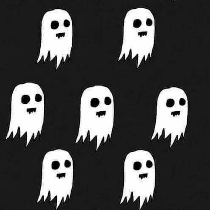 Призрак черно белый