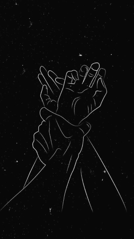 Руки на черном фоне