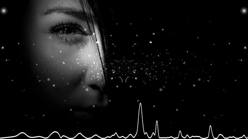 Женское лицо в тени