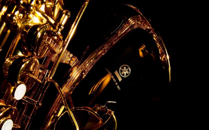 Золотой саксофон