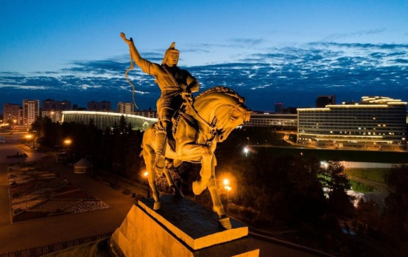 Салават Юлаев памятник Республика Башкортостан