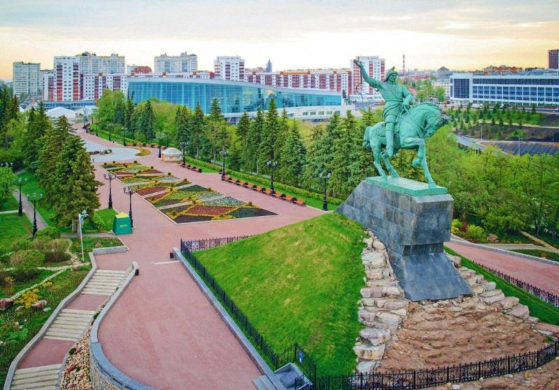 Город Уфа памятник Салавата Юлаева