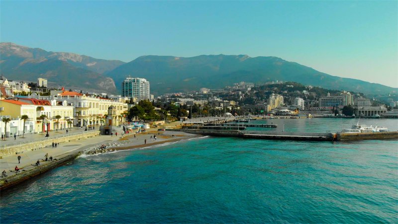 В Ялте на набережной 2023 год