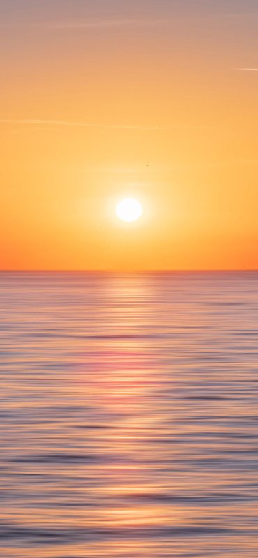 Рассвет на море