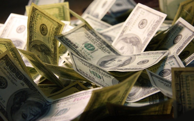 Деньги богатство