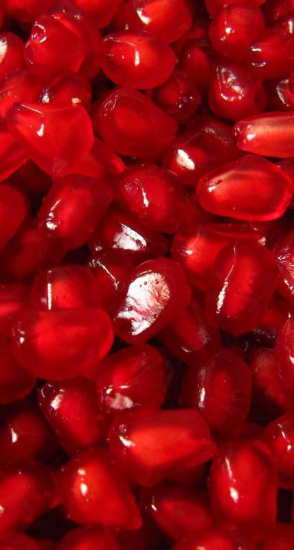 Красные фрукты