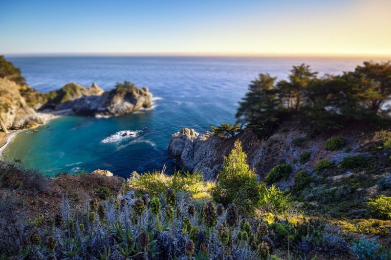 Калифорния водопад MCWAY Falls