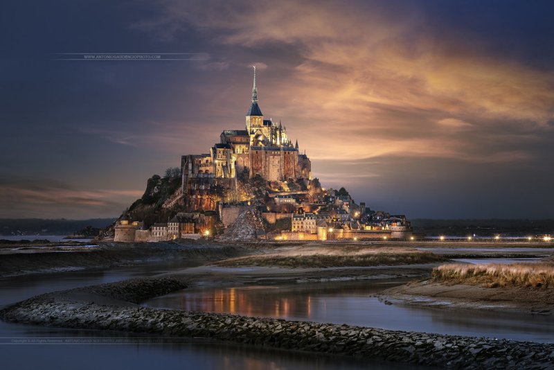 Аббатство сен Мишель во Франции