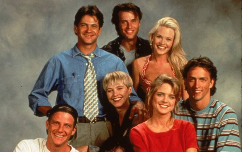 Грант шоу в Мелроуз Плейс