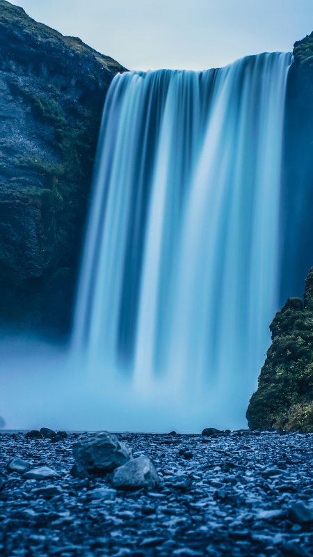Обои на телефон водопад