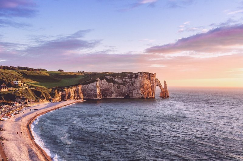 Скалы Этрета во Франции