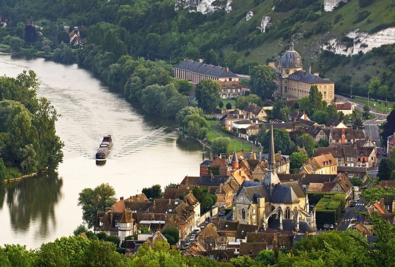 Лез-Андели (Франция)