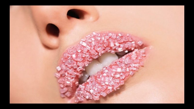 Женские губы картинки