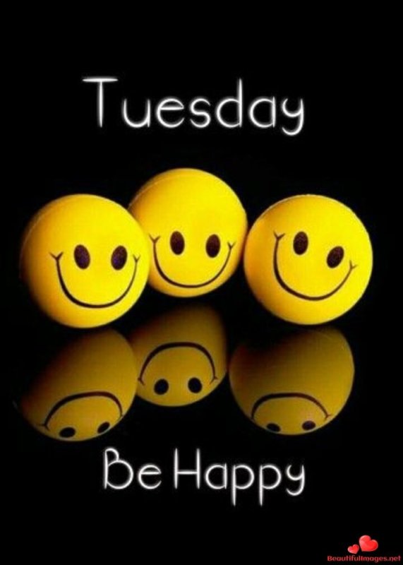 Смайл на черном фоне