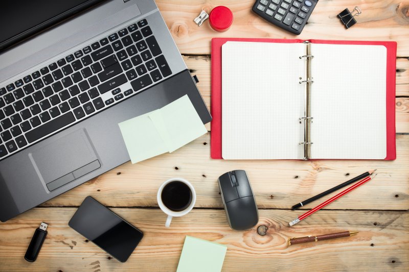 Стол для ноутбука