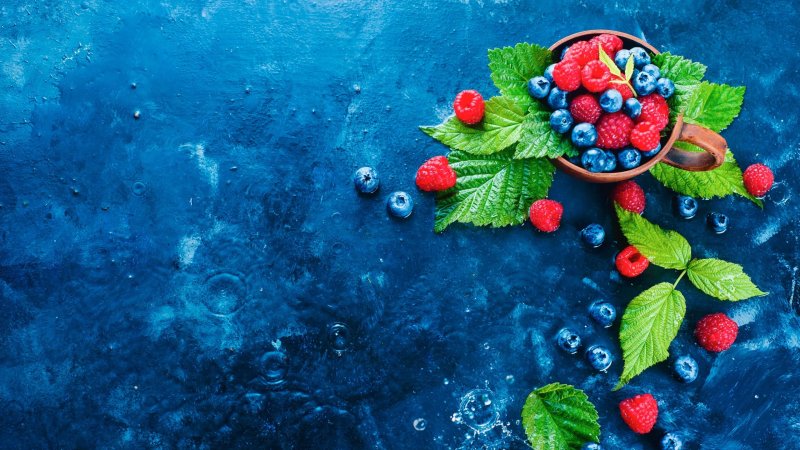 Заставка на рабочий стол ягоды