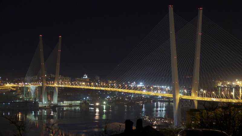 Вантовый мост Владивосток