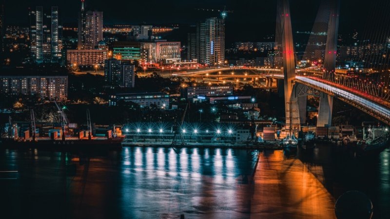 Ночной Владивосток золотой мост
