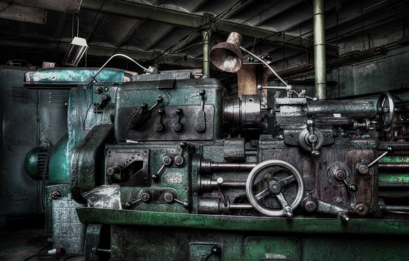 Токарный станок мт2