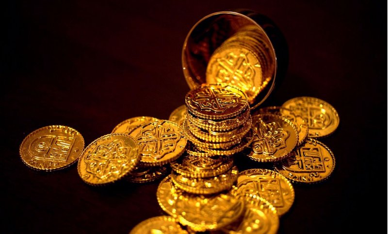 Деньги золото богатство