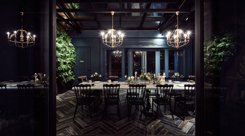 Ресторан в черном стиле