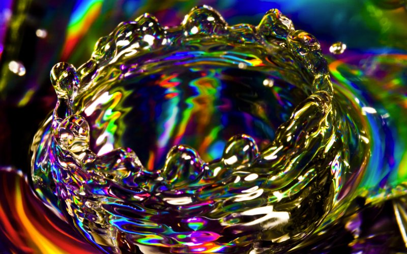 Яркие красочные картинки