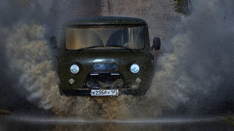 УАЗ Буханка бешеная