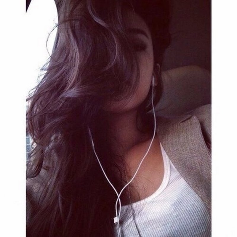 Красивые девушки с закрытым лицом