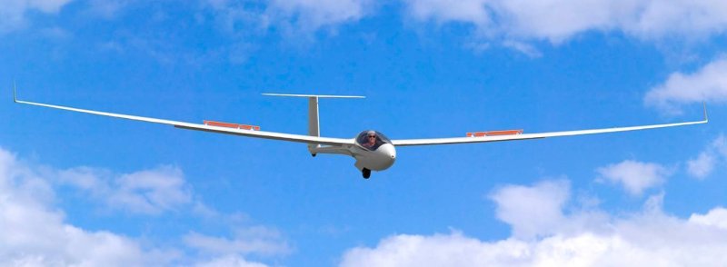 Планер в воздухе