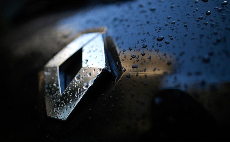 Заставка Рено