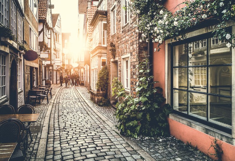 Фрески улочки Германии с кафе