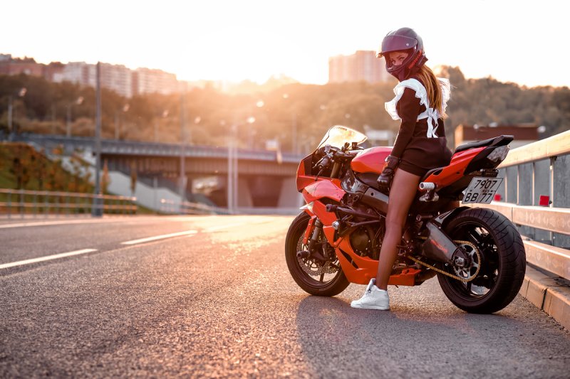 Татьяна Озолина байкерша