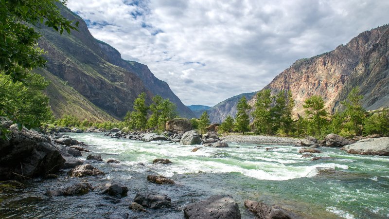 Водопад Текелю горный Алтай