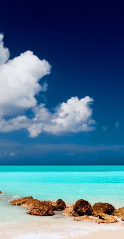 Бирюзовое море