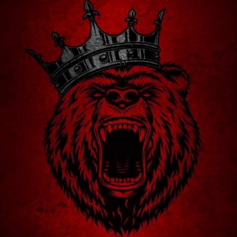 Медведь с короной