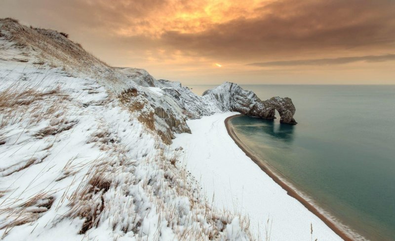 Зимнее море