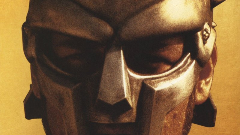 Гладиатор Максимус в шлеме