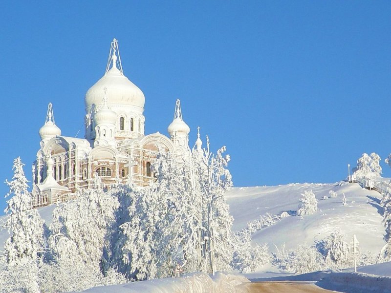 Белогорский монастырь в крещение