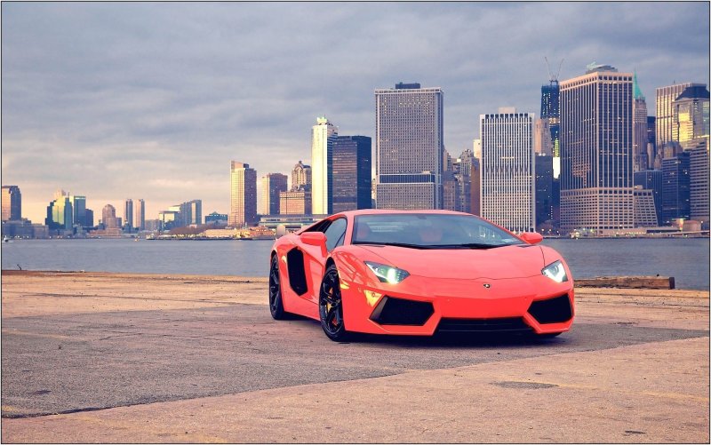 Lamborghini Aventador lp700-4 красный