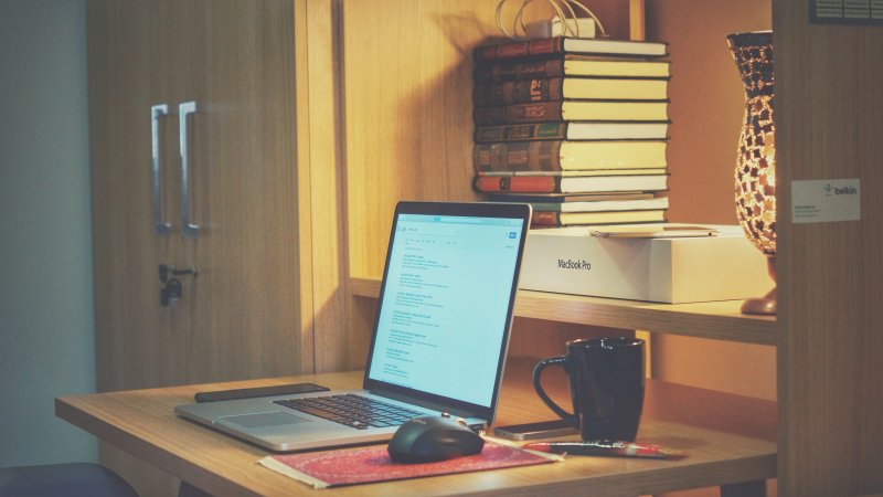 Стол для учебы