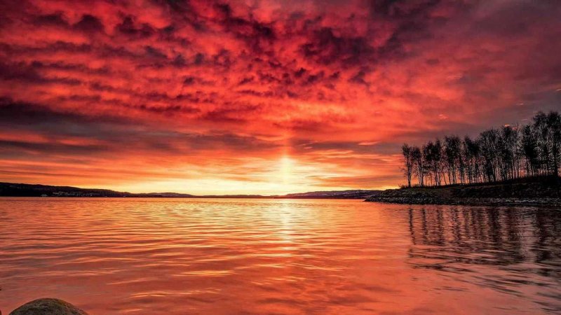 Красивый закат солнца